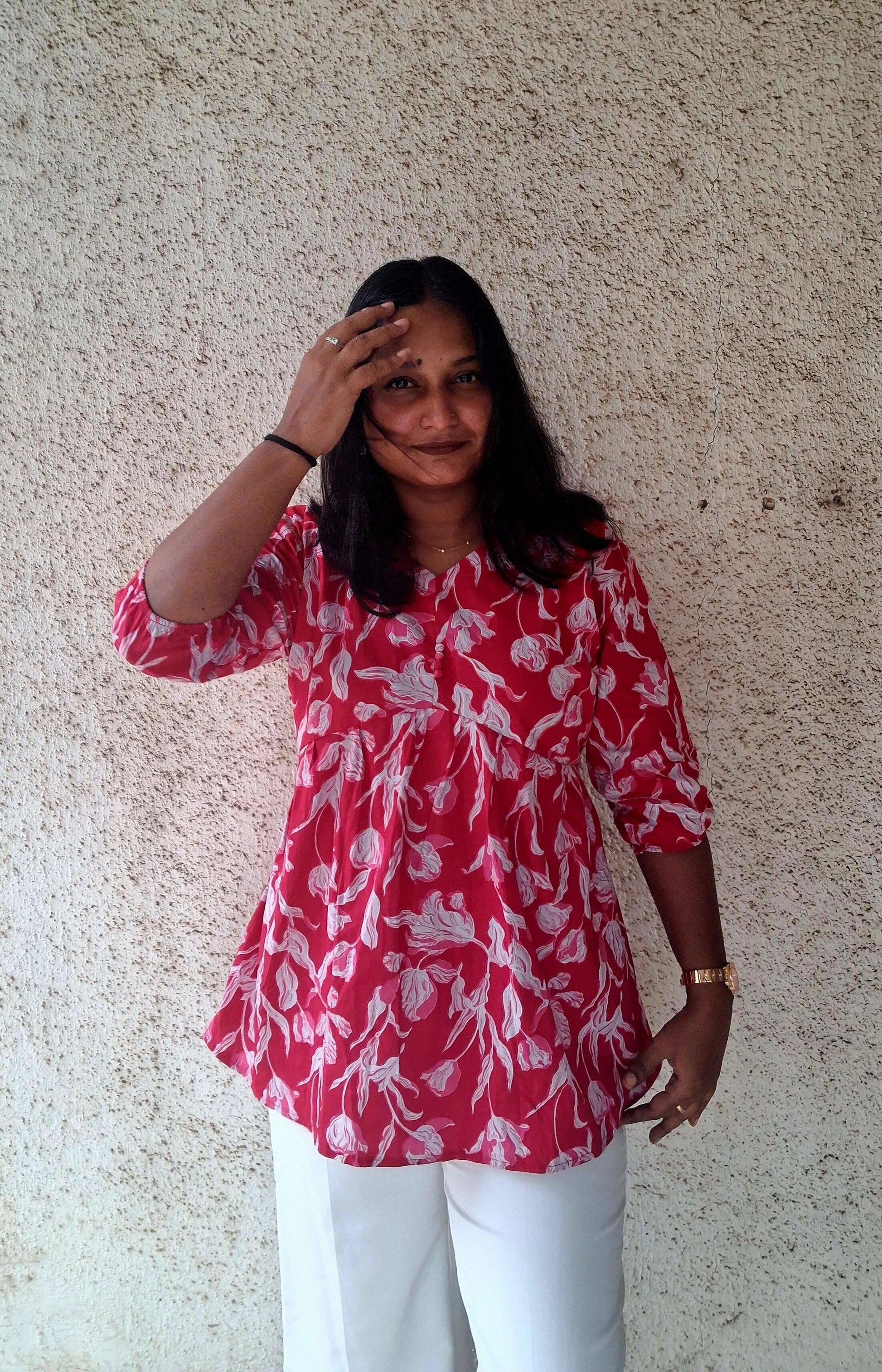 Rosy Breeze Kurti 🌬️